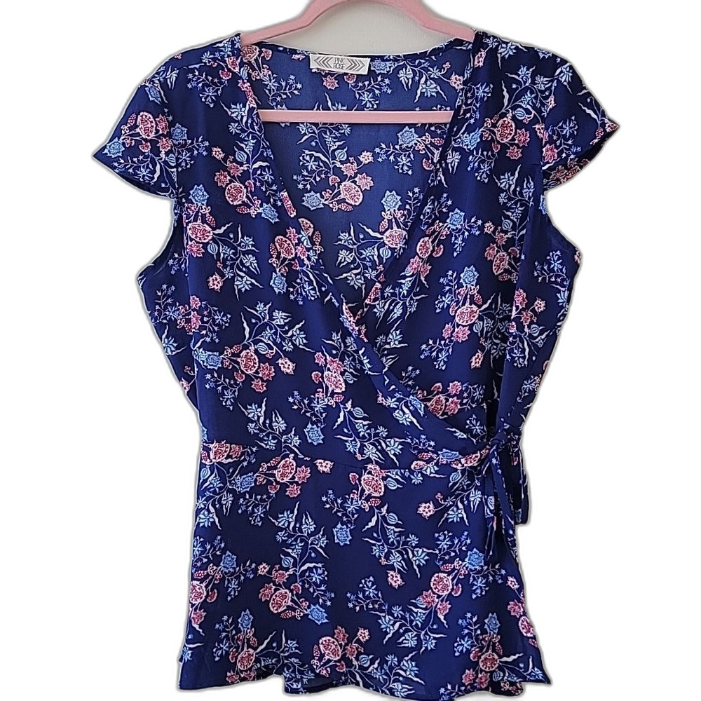 Pink Rose Whimsy Bold Floral Wrap Blouse Blue Pink Size M Coquette
